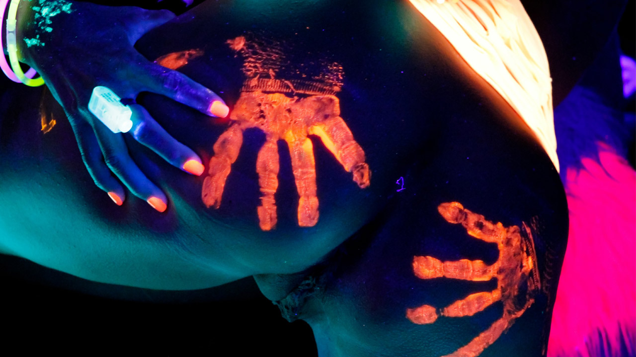 Watch Pornstar Video Black Light Rainy Night with Abigal Mac & Ava Addams